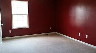 4th image of 23 Ash Knoll Dr