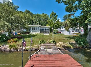 438 Lake Rd, Nicholson, PA 18446