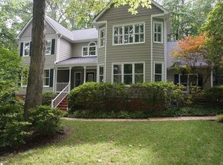 2406 Saint Regis Dr, North Chesterfield, VA 23236