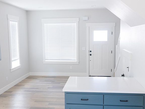 Entry and living space