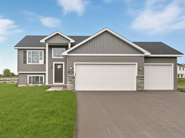 1756 Squirrel Way, New Richmond, WI 54017