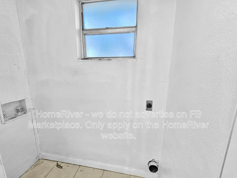 1602 NW 20th Ct — Photo 7