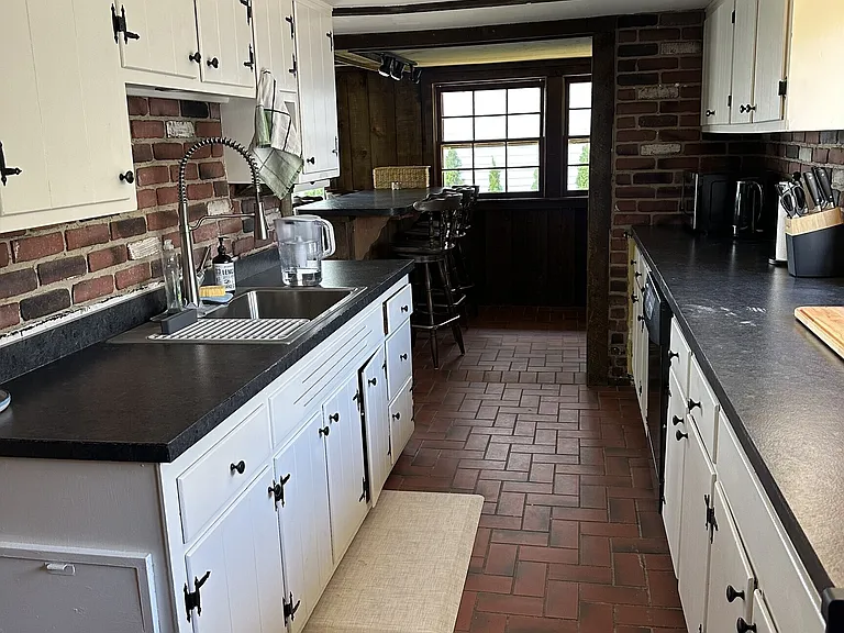 29 Soundview Dr — Photo 9