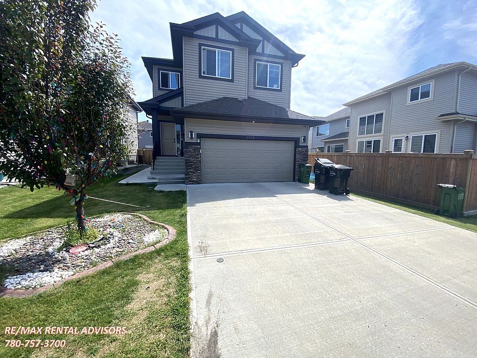 1st image of 2443 15th Ave NW