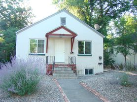 610 S Grant Ave, Fort Collins, CO