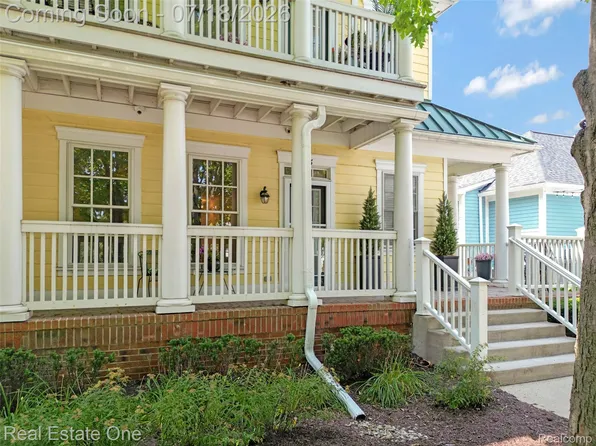 256 Constitution St, Canton, MI 48188