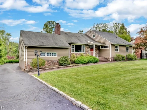 18 Crest Dr, Bernards Twp., NJ 07920