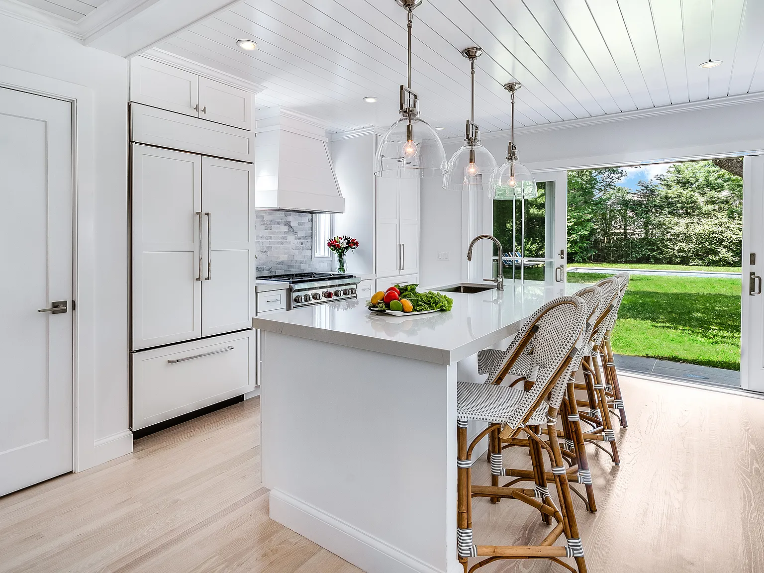 East Hampton Village Chic — Photo 2