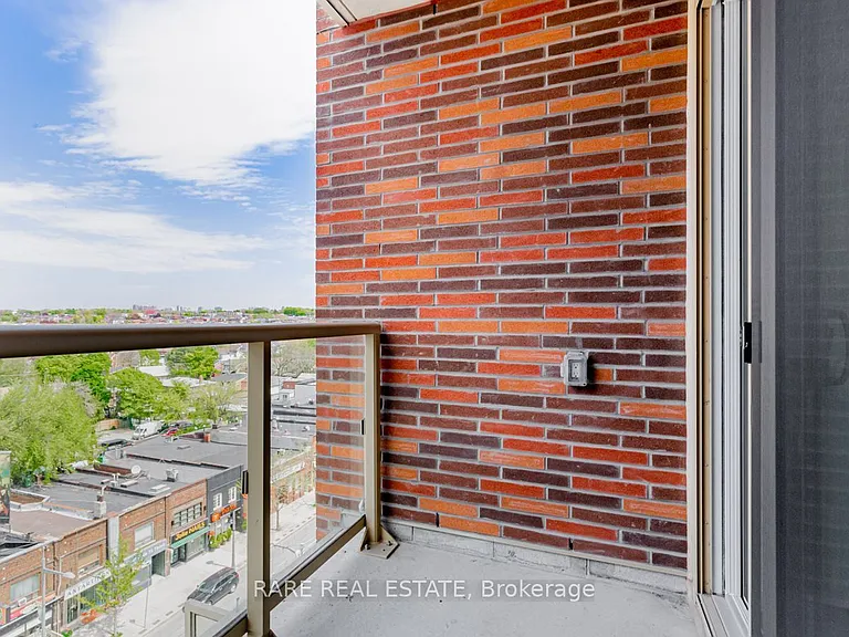 1787 Saint Clair Ave W #815 — Photo 21