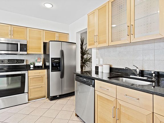 5th image of 11580 Overleigh Dr