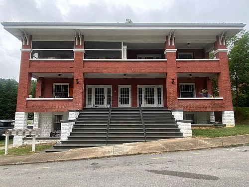 107 Charles St Photo 1