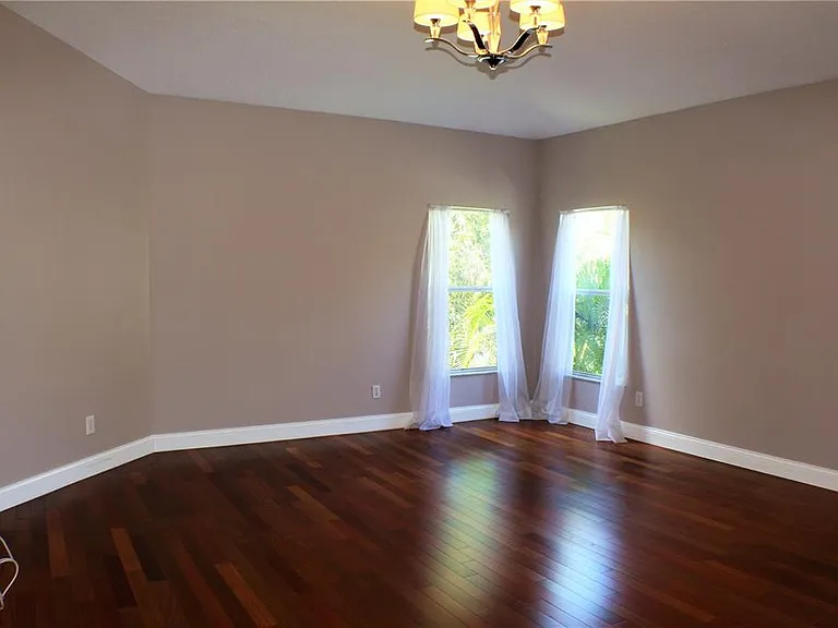 11609 Greensleeve Ave — Photo 26