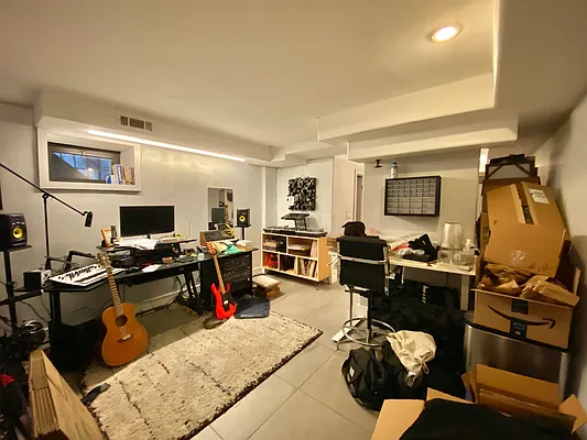 Rented by Simply Brooklyn Realty Inc | media 9