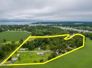 130 Holiday Lane, Oriental, NC 28571