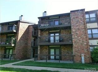 6840 Cottage Grove Ln #1, Saint Louis, MO 63129