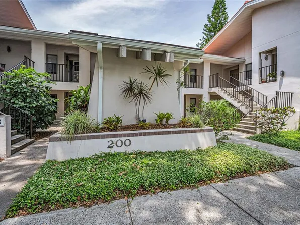 300 S Florida Ave APT 200J, Tarpon Springs, FL 34689