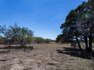 4049 Old Colony Line Rd, Dale, TX 78616