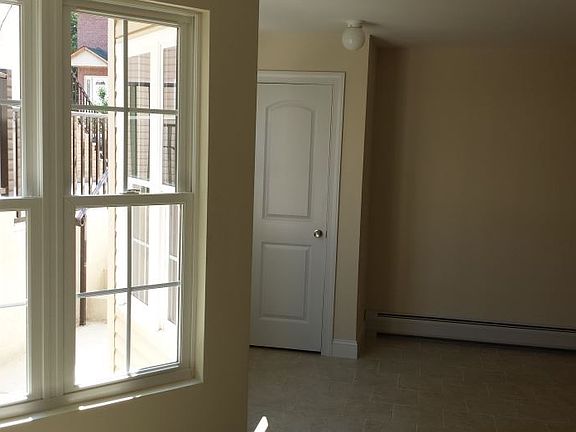4th image of 81 El Camino Loop #1ST