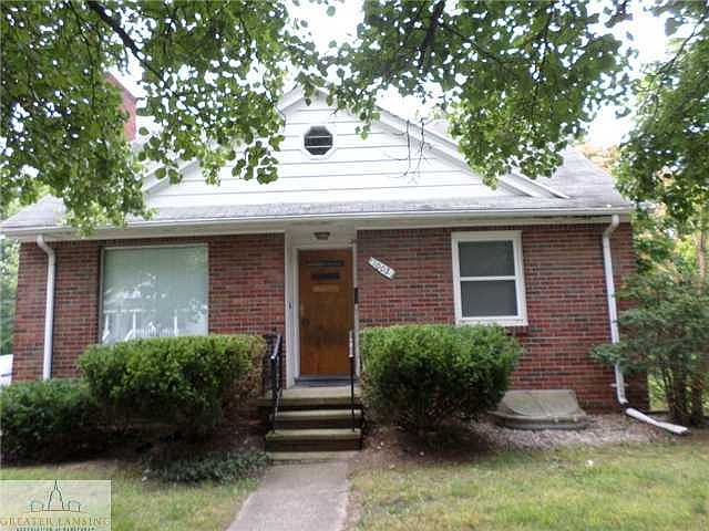1st image of 1002 E Albert Ave