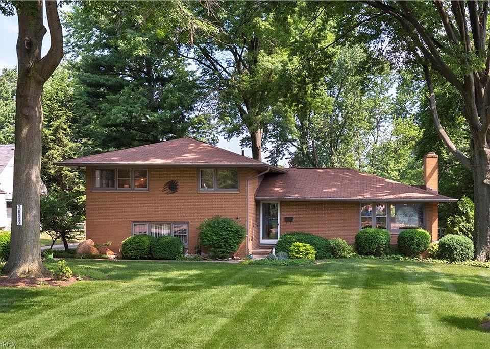 1st image of 30000 Ashton Ln