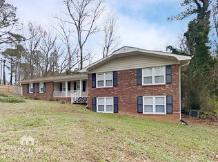 2550 Stoney Brook Ln NE, Marietta, GA 30062