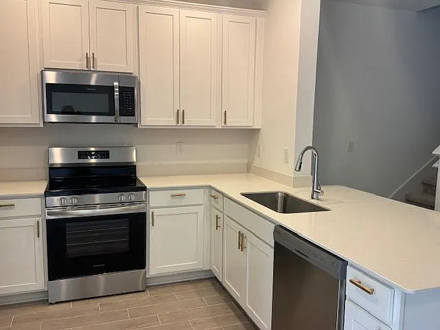 3958 Ornamental Ln — Photo 4