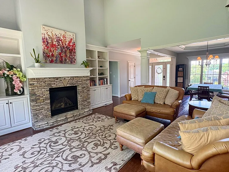 4602 Timberwalk Ct — Photo 3