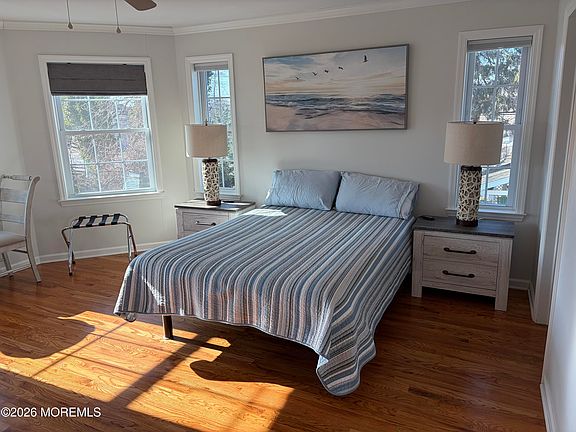 4th image of 504 N Lake Dr