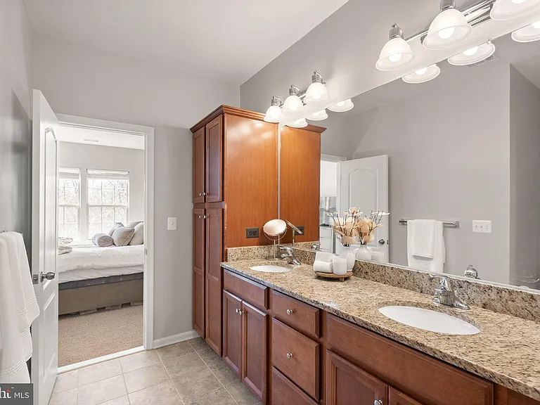 517 Overlook Park Dr #47 — Photo 19