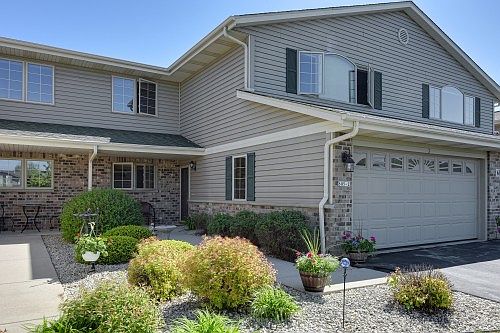 2nd image of 685 Stoney Creek Ct APT 2