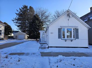 1219 South 21st STREET, Manitowoc, WI 54220