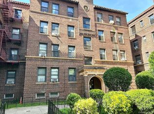 62-64 Saunders Street #D2, Rego Park, NY 11374
