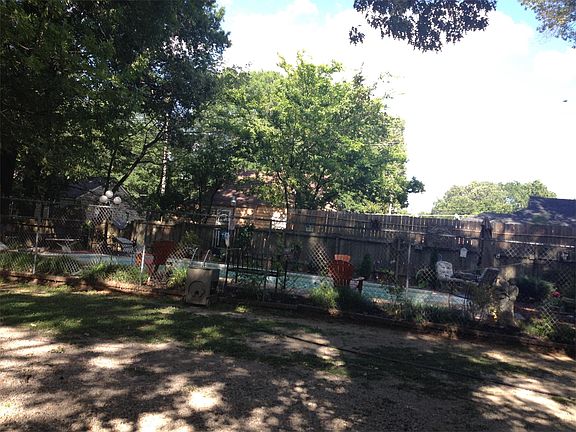 5th image of 3206 Spottswood Ave