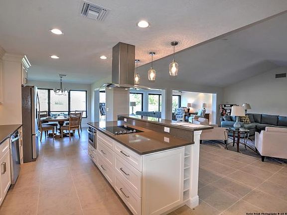2nd image of 1482 SW Troon Cir