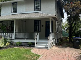 285 W Valley Rd, Wayne, PA 19087