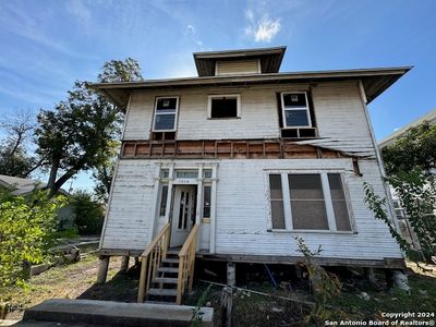 1216 W RUSSELL PL, San Antonio, TX, 78201