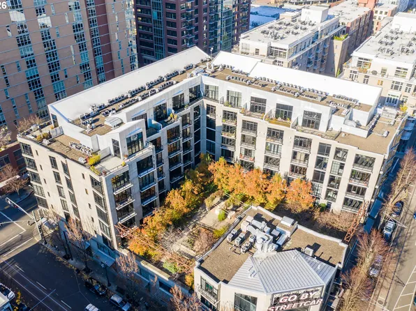 1030 NW 12th Ave APT 509, Portland, OR 97209