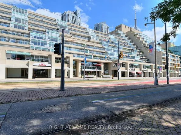 460 Queens Quay W #202E, Toronto, ON M5V 2Y4