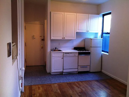 Rented by Sky Management | media 20