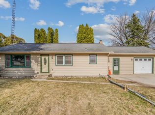 521 Van Dyne Rd, Fond Du Lac, WI 54937