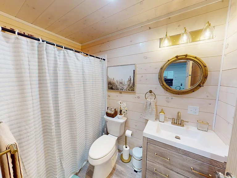 49 Bridge St #B — Photo 11