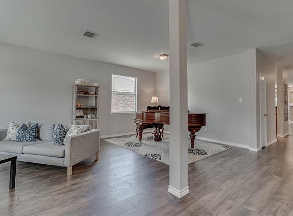 5th image of 8200 Swan Park Dr