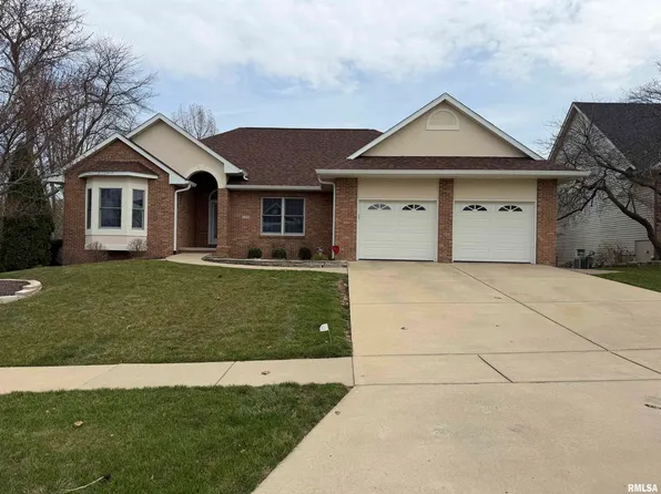 7528 Wentworth Dr, Springfield, IL 62711