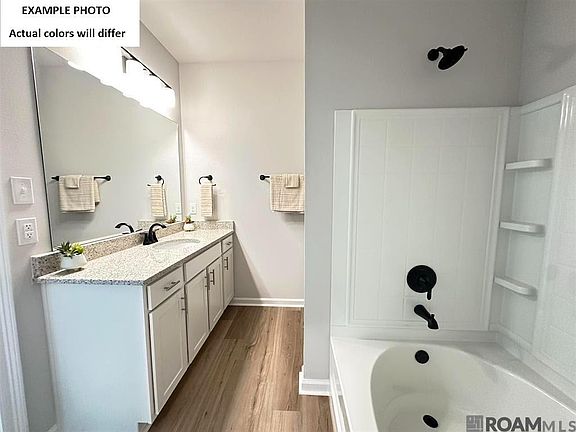 4th image of 13577 Wesson Dr