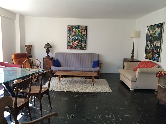 2nd image of 80 La Salle St APT 12D