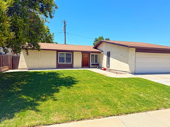 2nd image of 4213 E Croydon Ave