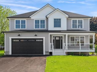 52 Governor St, Cumberland, RI 02864