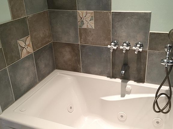 4th image of 2419 178th Ave NE