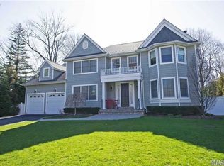 100 Browns Rd, Huntington, NY 11743, MLS# 3388547