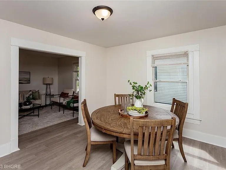 1215 Clark St — Photo 30